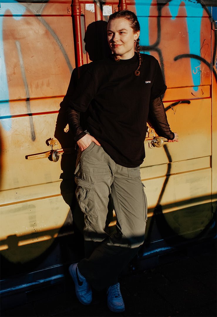 Home Picture of woman